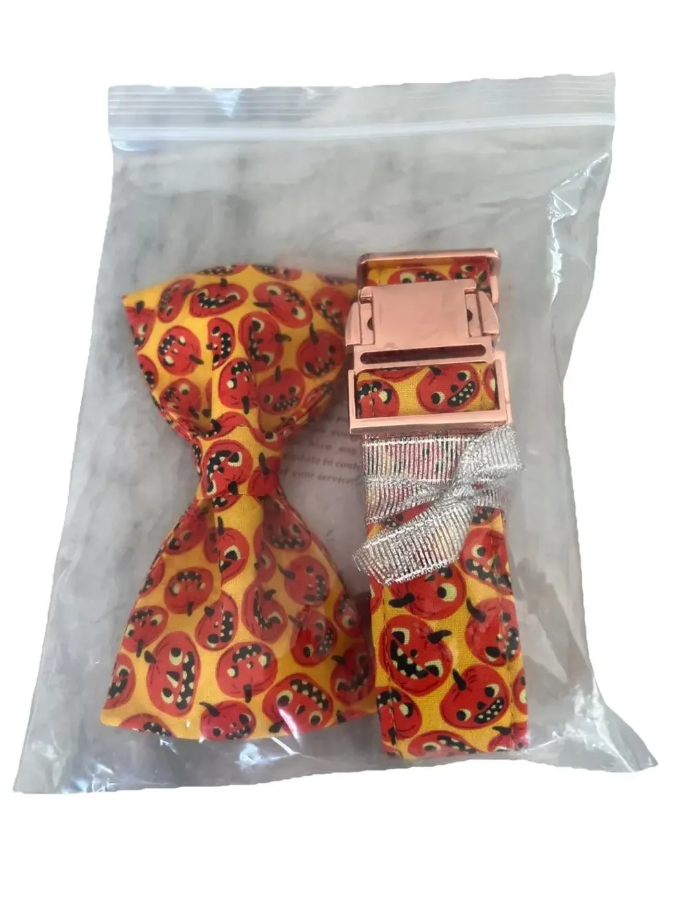 Halloween Pumpkin Print Adjustable Collar with Removable Bow Large Dog NWT